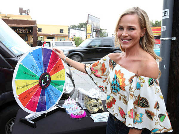 Julie Benz Images