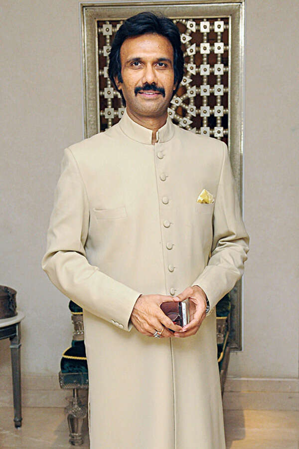 Mohammad Ali Baig Pictures