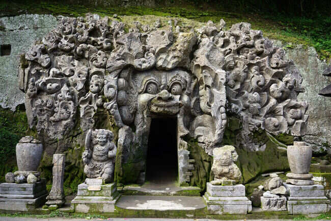 goa gajah the elephant