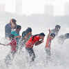 Article image for: Watch: High tide after heavy <i class="tbold">rain in mumbai</i>