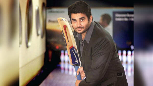 R Madhavan