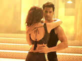 B town's sizzling item songs