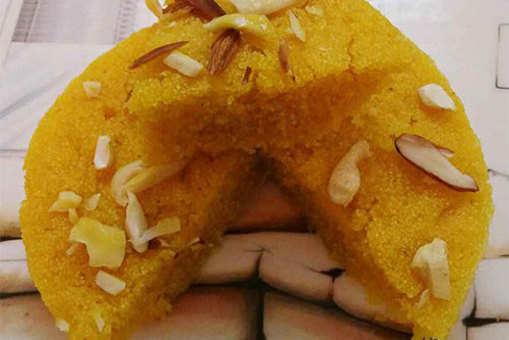 Suji Mango Cake
