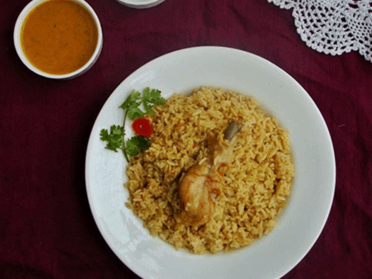 Hyderabadi Chicken Tahari Recipe