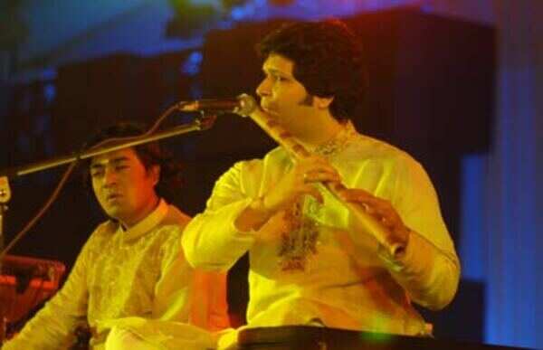 Rakesh Chaurasia Images