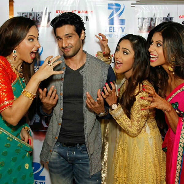 Aham Sharma Photos