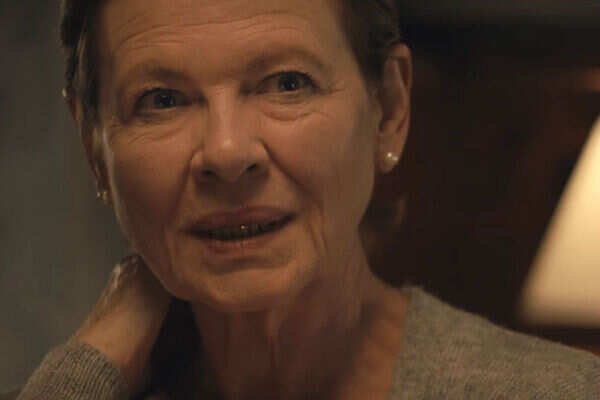 Dianne Wiest Images