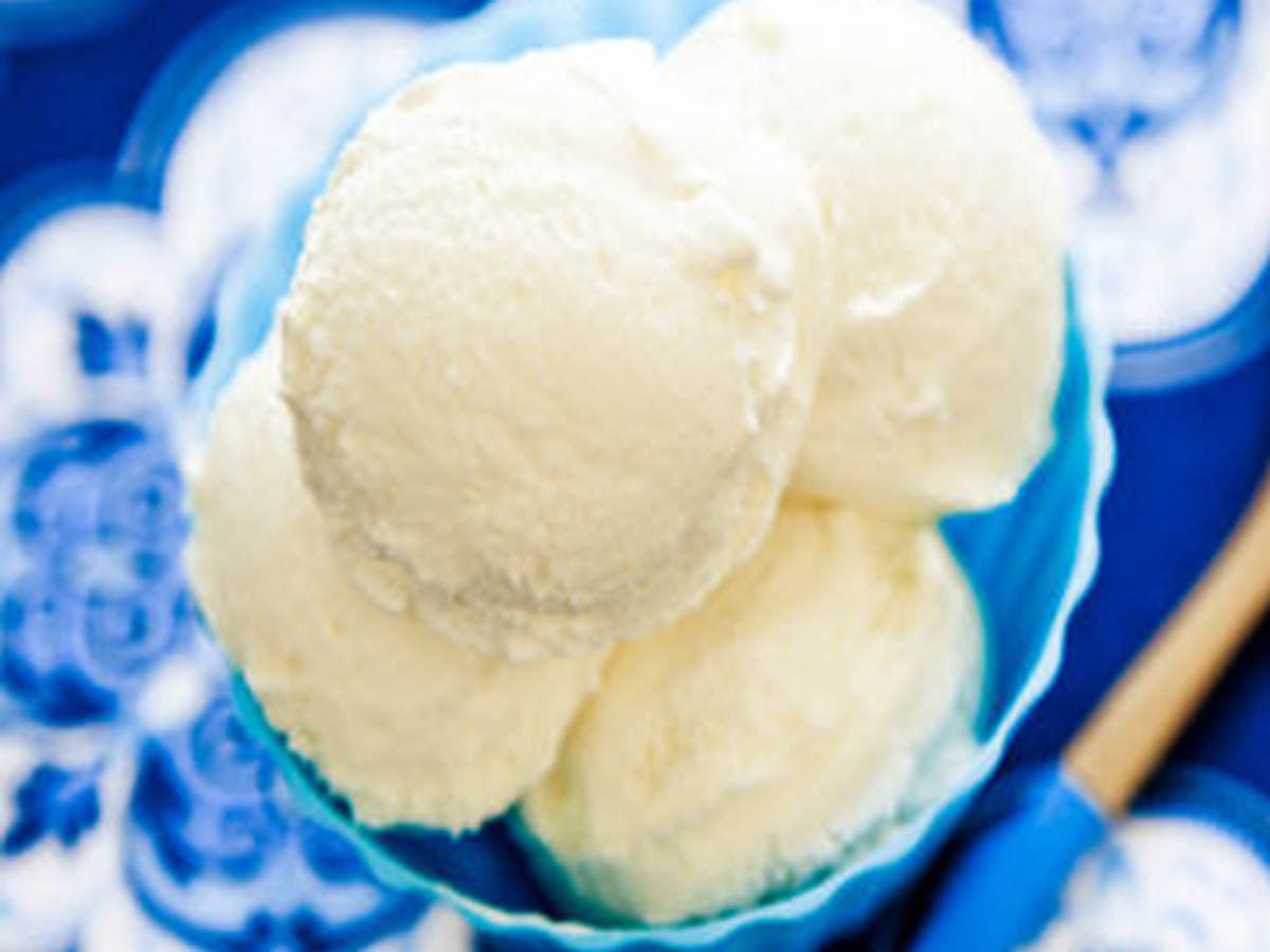 No Cook No Egg Vanilla Ice Cream Savvy Apron Recipe Best Homemade Ice Cream Homemade Vanilla Ice Cream Homemade Ice Cream Recipes Machine