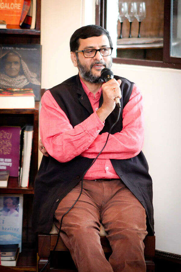Vivek Shanbhag Stills