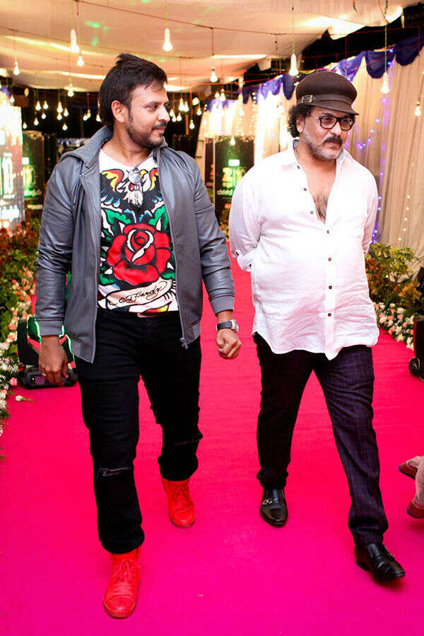 V. Ravichandran Wallpapers
