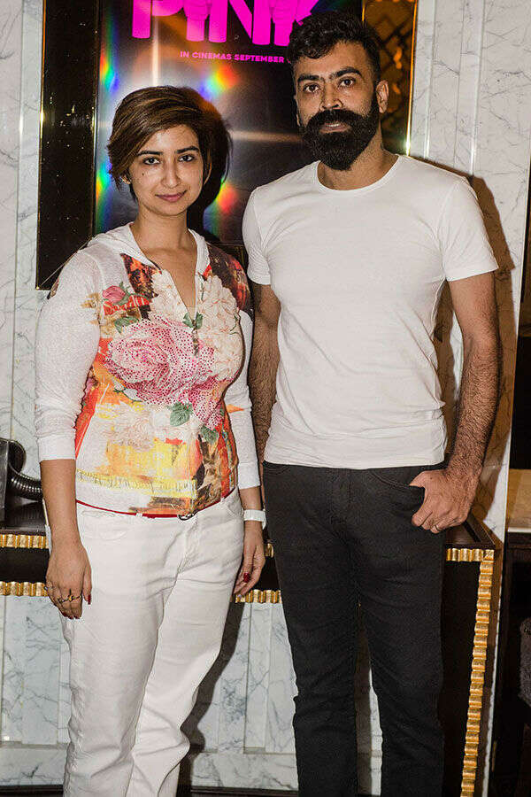 Ronnie Lahiri Stills