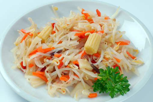 Carrot and Bean Sprout Salad