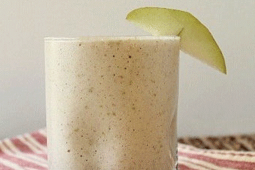 Pear and Cinnamon Smoothie