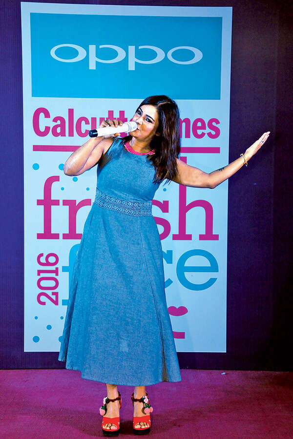Sonalee Chaudhuri Pictures