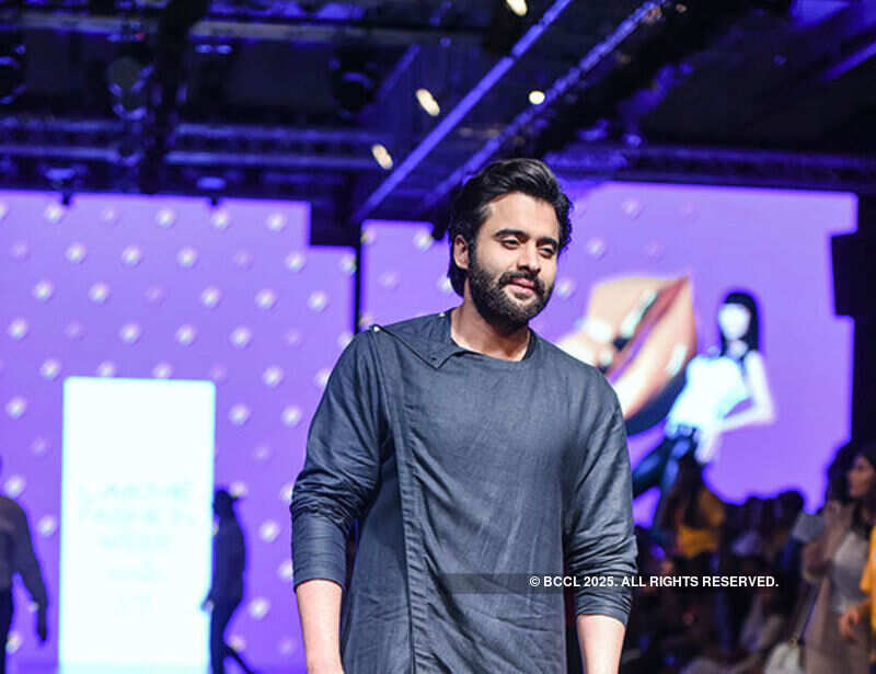 LFW '16: Day 2: KA SHA