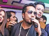 Mika Singh performs in the city