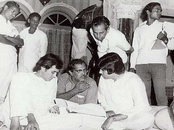 Hrishikesh Mukherjee Photos