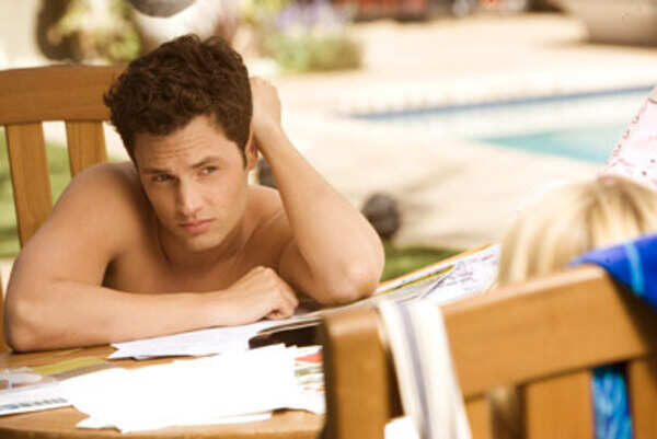 Penn Badgley Pictures