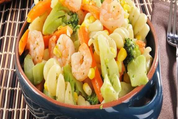 Creamy Mozzarella Shrimp Pasta Recipe How To Make Creamy Mozzarella Shrimp Pasta Recipe Homemade Creamy Mozzarella Shrimp Pasta Recipe