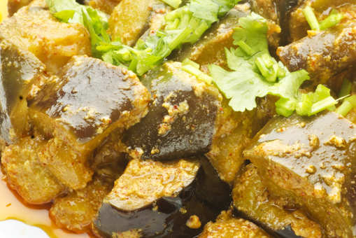 Brinjal and Capsicum Curry