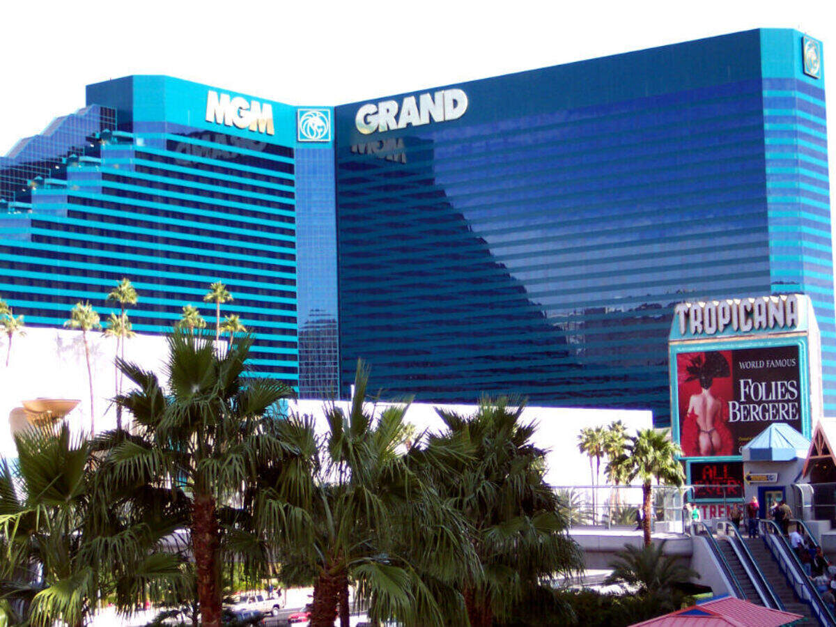 Attractions near mgm grand las vegas 60 photos - Cheapbeachtravel.com
