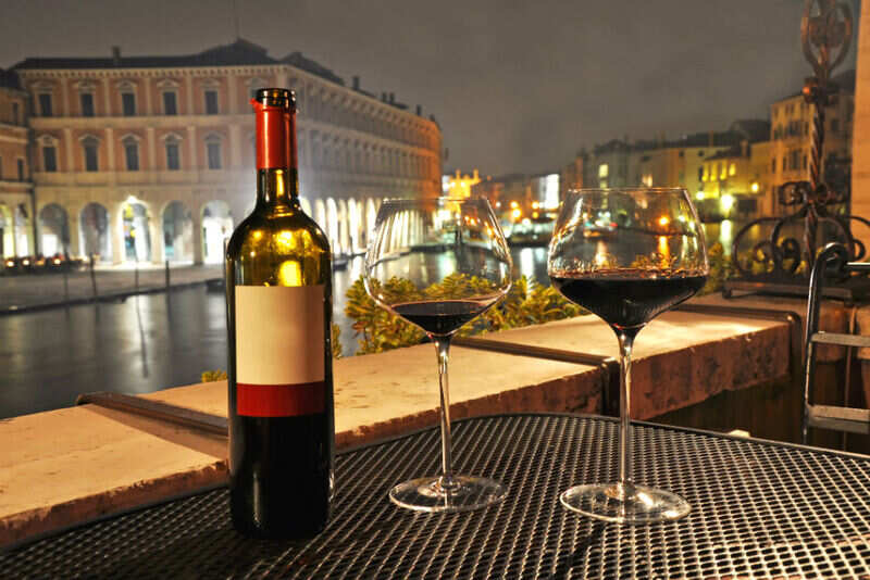 Indulge in Venetian wine in the countryside of Venice