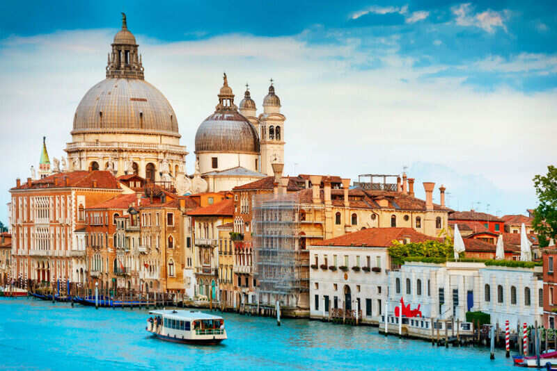 Do the James Bond tour of Venice