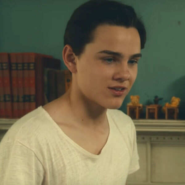 Alex Neustaedter Pictures