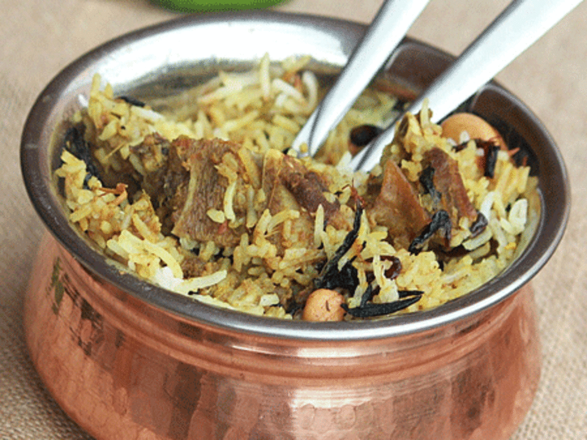 Lucknowi Biryani: Lucknowi Mutton Biryani recipe by Ranveer Brar | How to  make Lucknowi Biryani