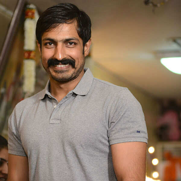 Harish Uthaman Wallpapers