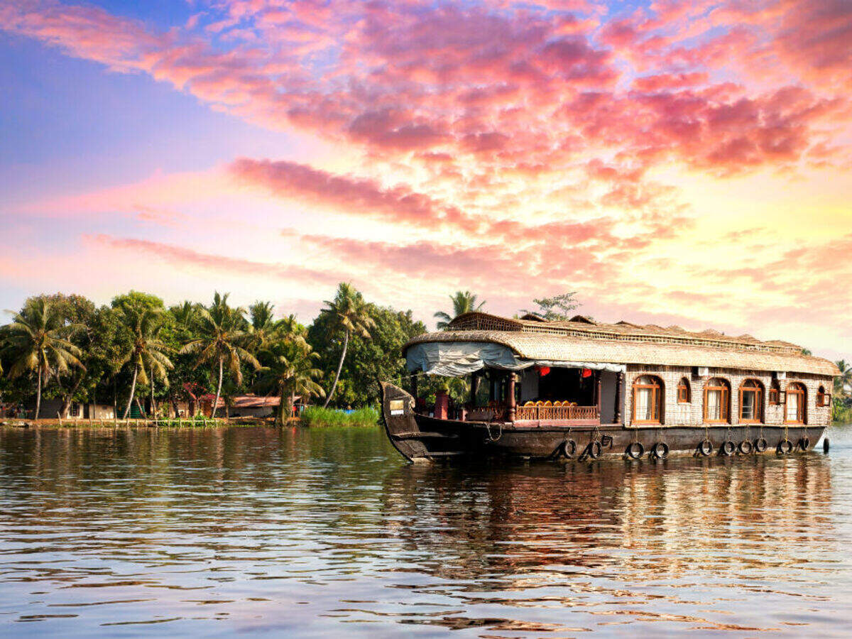 Destinations In India Visit In September: Breathtaking Escapes Destinations In India Visit In September: Breathtaking Escapes