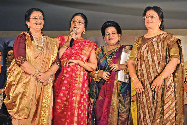 Renu Roy Photos