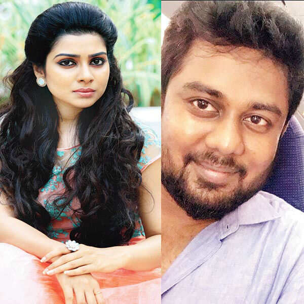 Satna Titus Photos