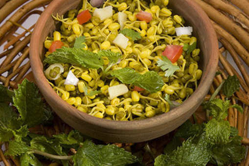Sprouts and Corn Chaat