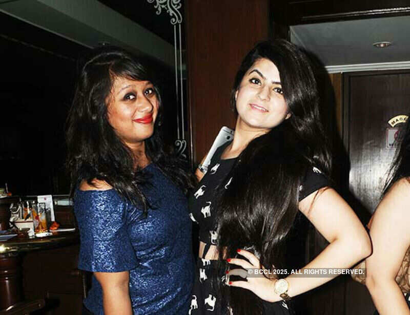 Get-together party at ​​10 D