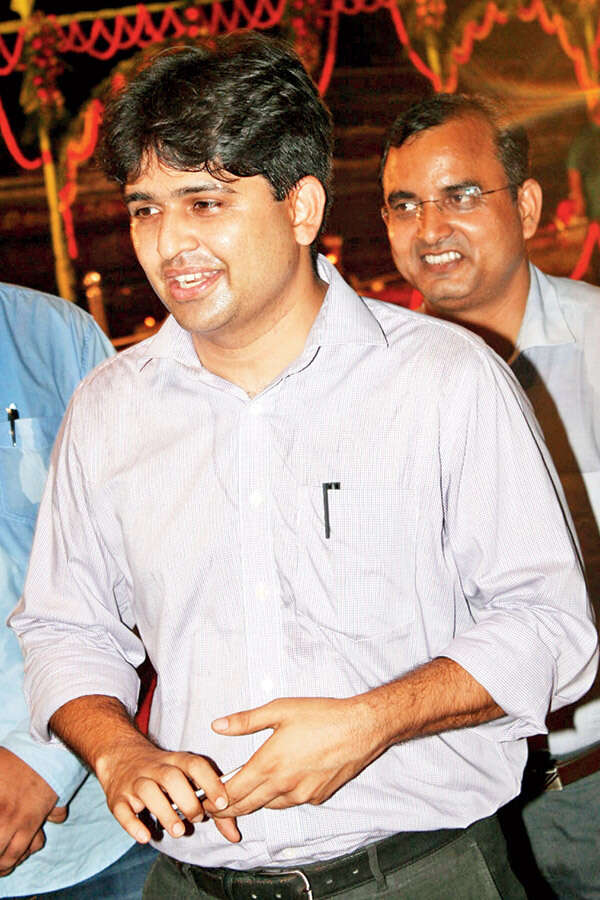 Vijay Kiran Pictures