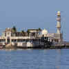 Article image for: SC stays <i class="tbold">high court order</i> allowing women in inner sanctum of Haji Ali