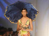 AIFW SS '17: Day 1: Italian Fashion Show
