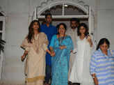 Prayer meeting of Shilpa Shetty's father