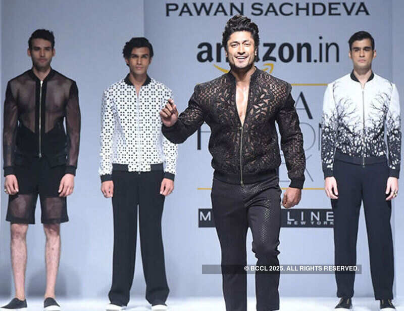 AIFW SS &lsquo;17: Day 5: Pawan Sachdeva
