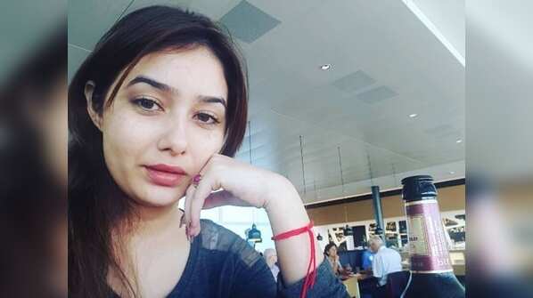 Mouni Roy, Hina Khan, Divyanka Tripathi: Here is how TV actresses look without make-up