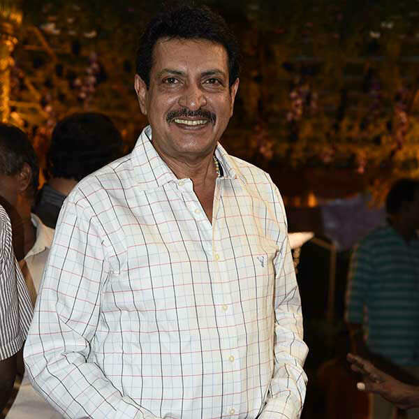 Nizhalgal Ravi Images
