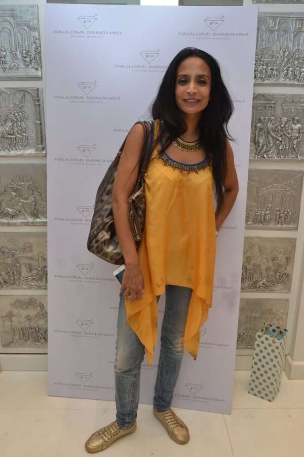 Suchitra Pillai Malik Photos