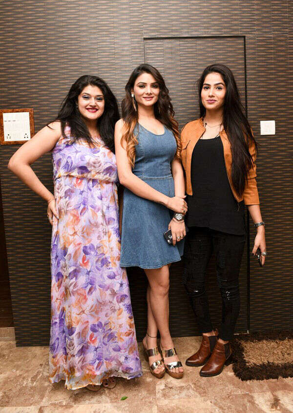 Mahi Sharma Wallpapers