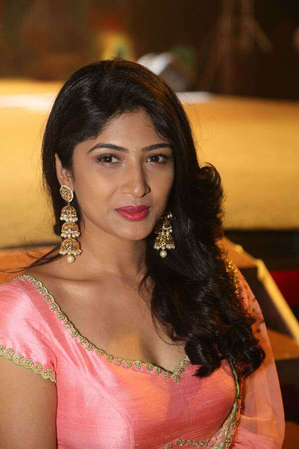 Roshni Prakash Images