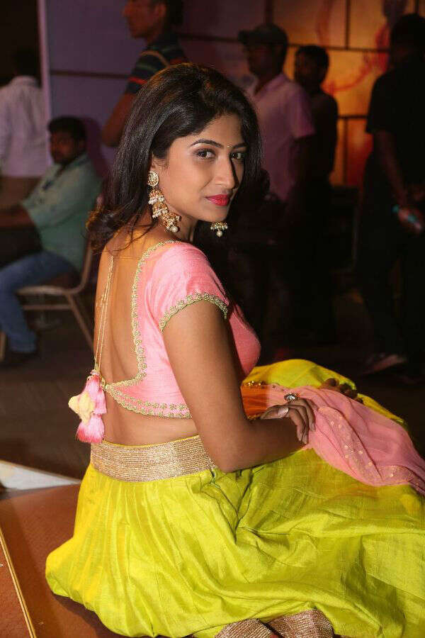 Roshni Prakash Pictures