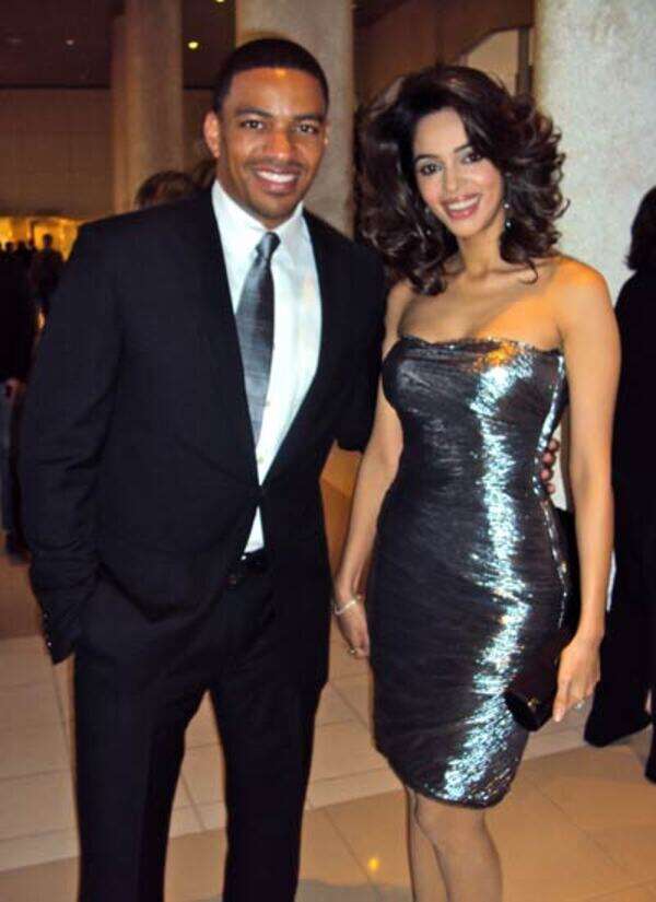 Laz Alonso Photos