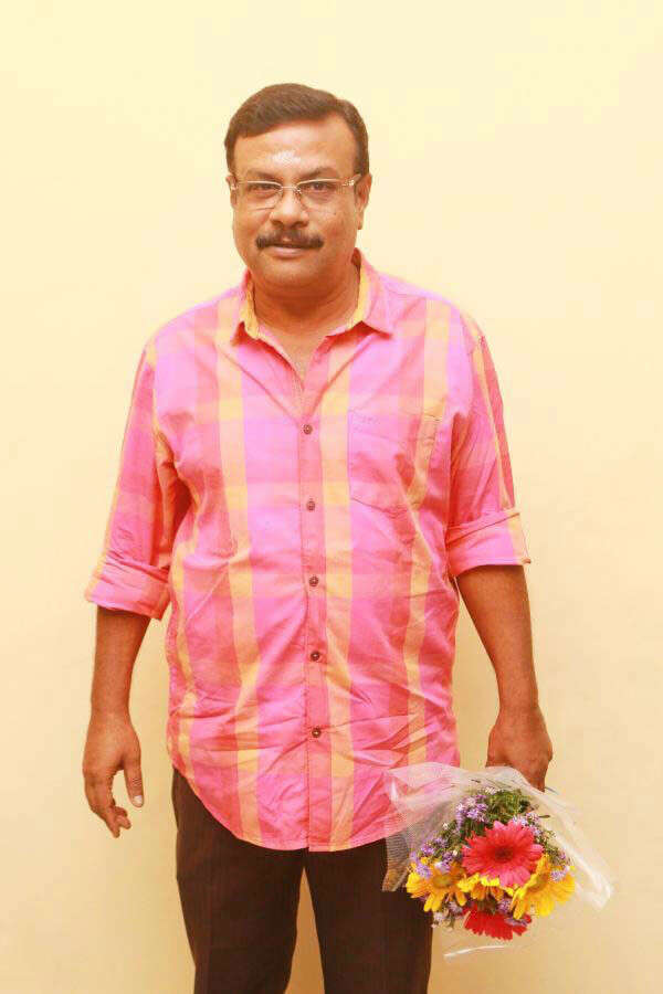 Ilavarasu Pictures