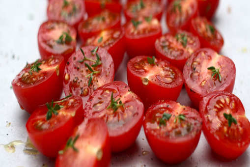 Cherry Tomatoes with Oregano