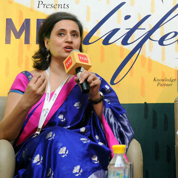 Sagarika Ghose Images